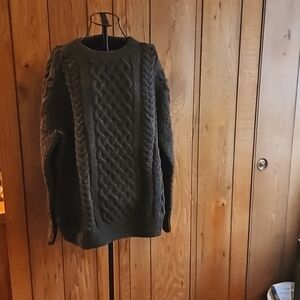 Filson crew neck wool sweater